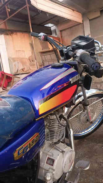 سلام عليكم تتايكر مديل 2020 دراجه نضيفا  ويرمنيه كلها شغله منفيس موجود سعر 450 وبيها مجال رقم ***********
