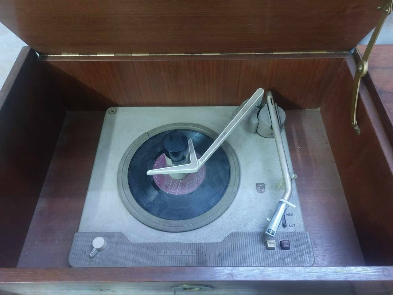 للبيع ١٤٠ الف


**إذا كنت صاحب هذا الإعلان وتريد حذفه لأي سبب، رجاءا أرسل رسالة إلى الدعم الفني**