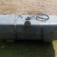 تانكي للبيع بلادي جديد السعه 300 لتر حتى الصونده مال الگاز معه السعر 1...