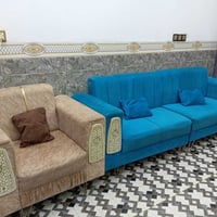 جلسة كوشات • ٦ قطع • ٢ كراسي هدية