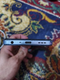 اوبو A18 • ١٢٨ • سماعة وزر خربان