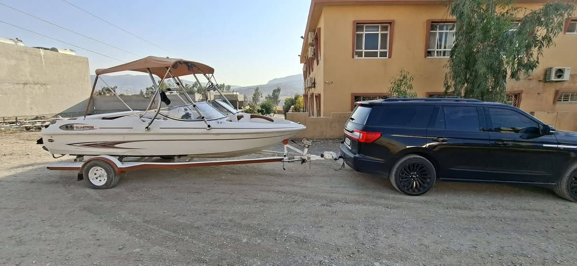 مۆدێلی 2008  گۆستۆن بێ عەیب بەشەرت 
بە 98 وەرەقەو کەمێک مەجال  
ژمارە تەلەفۆن  *********** السليمانية, العراق
