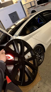 تيسلا • حجم ١٨ • طقم كامل