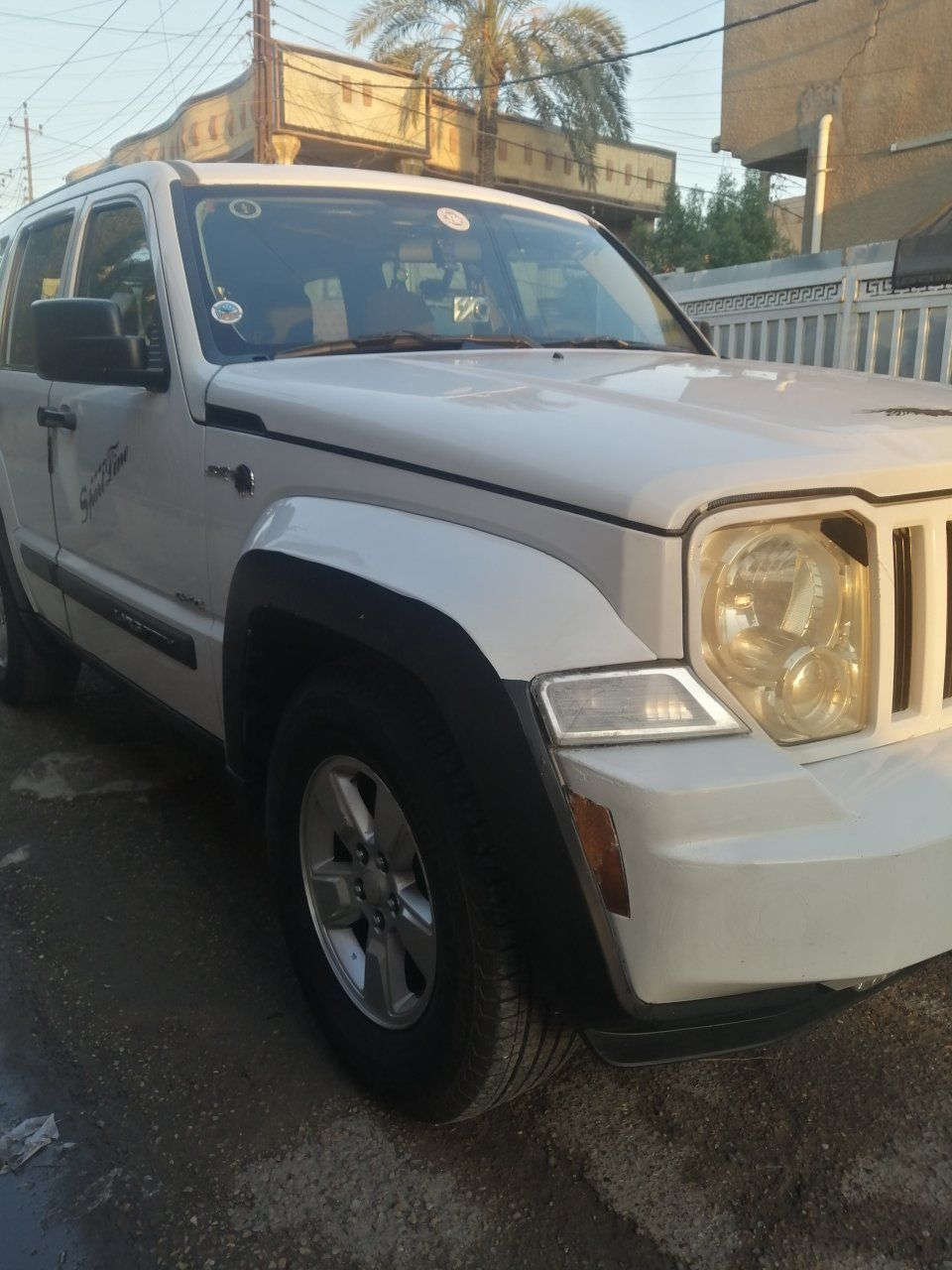 للبيع جيب ليبرتي ٢٠١١ سنويه باسمي بغداد مواصفات شاشه تحكم ستيرن مرايه الجانبيه كهربائي تخم تاير جديد كهربائيات شغاله حجم المحرك ٣٧٠٠ بدون صبغ حادثها بسيط دعاميه تبريد شغال رقم ***********
