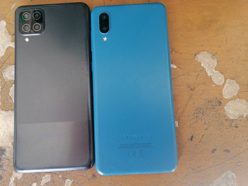 السلام عليكم اجهزه للبيع A12 والثاني A02 ذاكرتهن 64 اجهزه نضيفه ومكفوله ماوياهن ملحقات سعر الجهاز الواحد. 75 الشراي يتصل *********** الحناكية, المدينة
