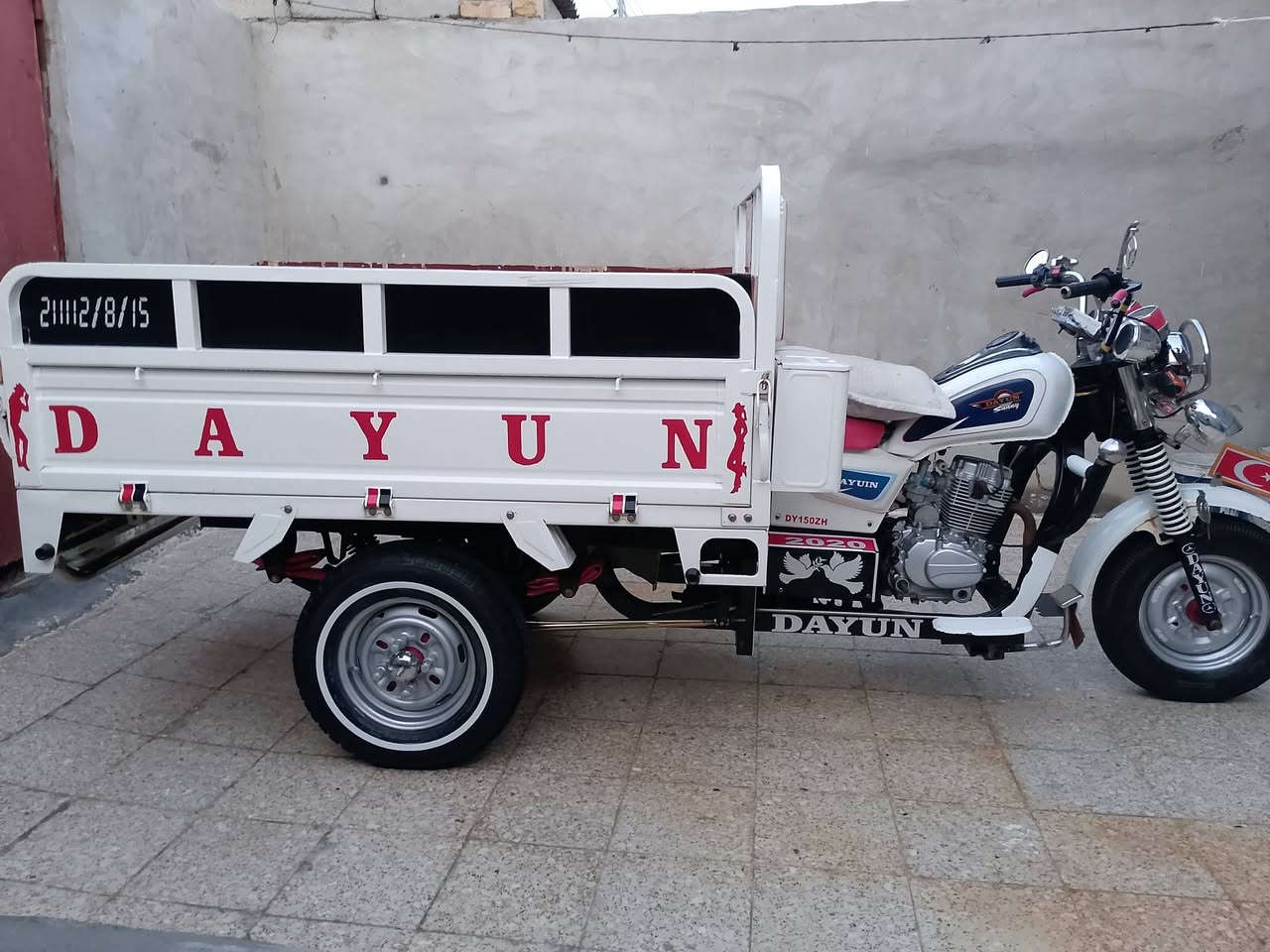 السلام عليكم ستوته للبيع موديل 20تواير جديد وياله مال جمره كهربائيّات كلها شغاله ستوته جاهزه من الطول لطول
السعر خاص مكاني الشطره ‏‏‪***********‬‏
