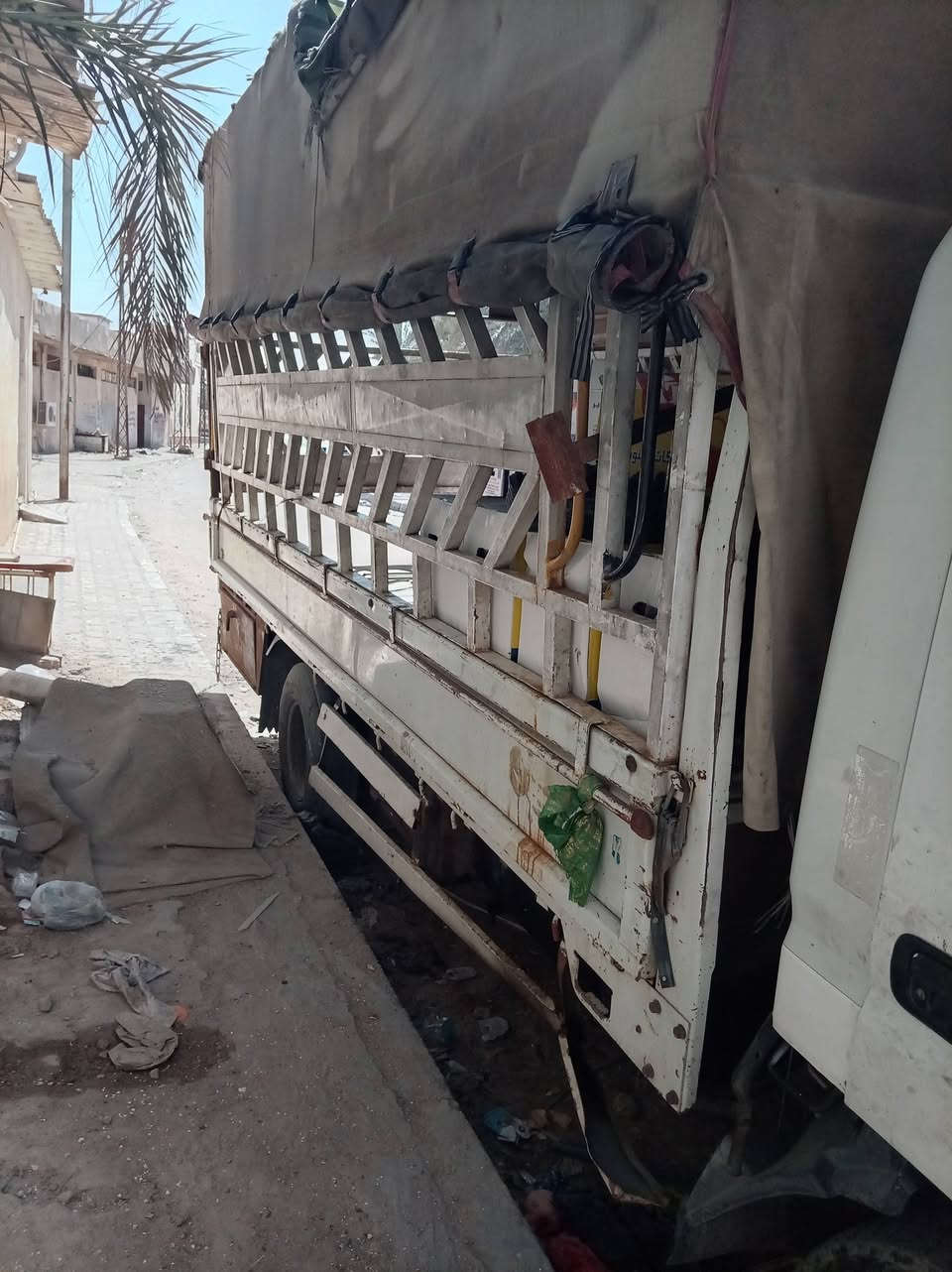 للبيع كنتر رقم صدامي بدون ضباره 
مكانه بل بصره تسجيل نفتح يعني بس ادفع كمرك
سعره 85 كامله اكسن وكير خير من الله موبايل ***********
