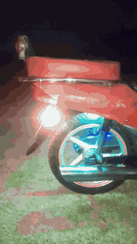 سلام عليكم ماطور سرفيز لبيع ماطور حيل نضيف السعر 650 بيه مجال المكان الاسحاقي التصال على الرقم ***********
