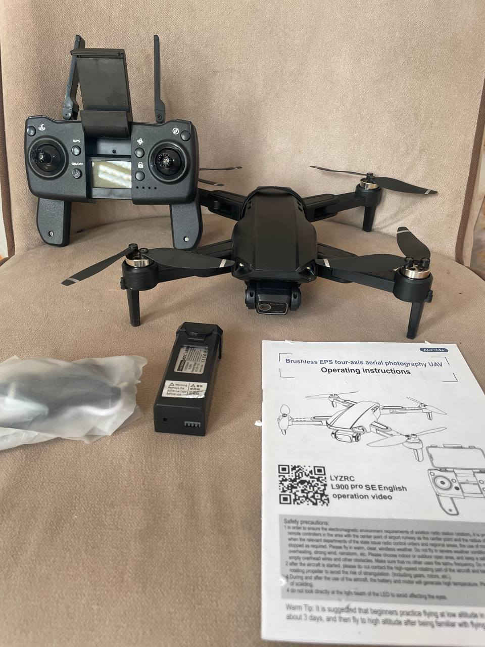 درون L900 برو
دقة الكامره HDجدا واضحه
تحديد المواقع العالميه(gbs)
رجوع تلقائي بيها النفس المكان
الارتفاع 120 متر
البعد 2كيلو متر
خاصية تتبع الاشخاص
كامرة مضادة للاهتزاز
تكدر تربطها ع نظارات الـVRالواقع 
نظام متابعة الاشخاص
دوران محيطي ع موقع
تحديد السرعه
والتقلب 360 درجه
جديده وكامل ملحقات
والسعر60 الف والتوصيل مجاني


**إذا كنت صاحب هذا الإعلان وتريد حذفه لأي سبب، رجاءا أرسل رسالة إلى الدعم الفني**