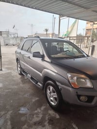 كيا سبورتج ٢٠١٠ متومه جاهزه السعر ٤٦ او مراوس سوناتا ٩ او١٠ العلم ٠٧٧٠...