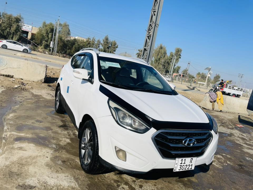 السلام عليكم توسان موديل ١٥ رقم بغداد خليجي تبريد قطعتين رقم بغداد باسمي بدون صبغ تخم تاير نكسن كوري والمحرك مامفتوح تبريد تدفئة كله شغال السعر المطلوب ١٥٧ وبيها مجال مكانها ديالى بعقوبة اتصال 
***********
