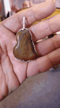 السلام عليكم/ مكالد فضه سلطاني نباعي ذمه
يوجد توصيل لجميع المحافضات 
***********واتس
