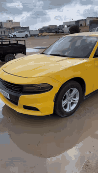 جارجر ٢٠ اصل ١٨ مكفولة كفالة عامة رقم نكليزي بغداد خطهة بصرة نجف السعر ١٨٠ وبيهة مجال ***********
