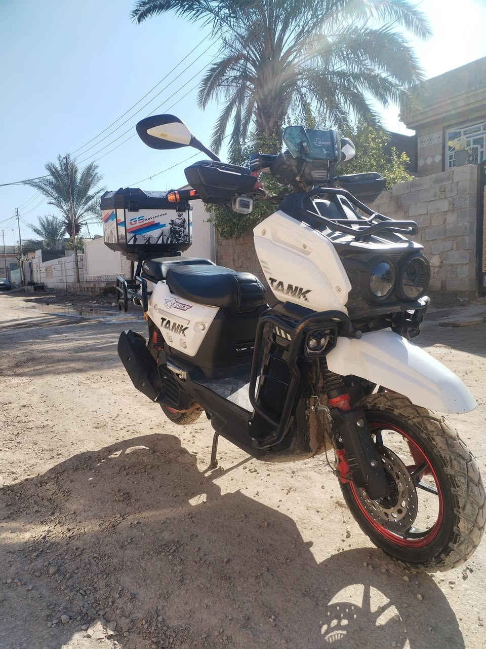 السلام عليكم للبيع دراجه اوتوماتيك موديل 2026 أوراق كامله كهربائيات كله شغاله اي نقص ما بي تشغيل عن بعد محرك مكفول من كلشي بعده جديد ما بي شي السعر 1100 وبي مجال الرقم ***********
