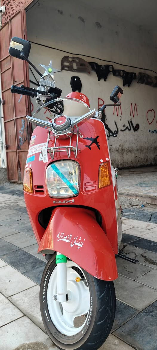 سلام عليكم ماكس بوليسي دراجه نضيفه كهربائيات كله شغاله مكان واسط نعمانيه  اتصل او تدلل ***********
