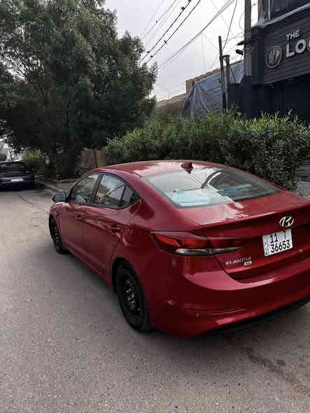 السلام عليكم
النترا موديل ٢٠١٧ امريكية 
حادثة جاملغ وبابين صفحة السايق
بدون دواخل 
سنوية جديدة هزة جديدة 
لوحات انكليزي 
تخم تاير جديد صدر جديد 
مكينة خير من الله السيارة ما ناقصة برغي 
مكان السيارة بغداد حي الجهاد 
١١٣ ورقة
رقمي ***********
