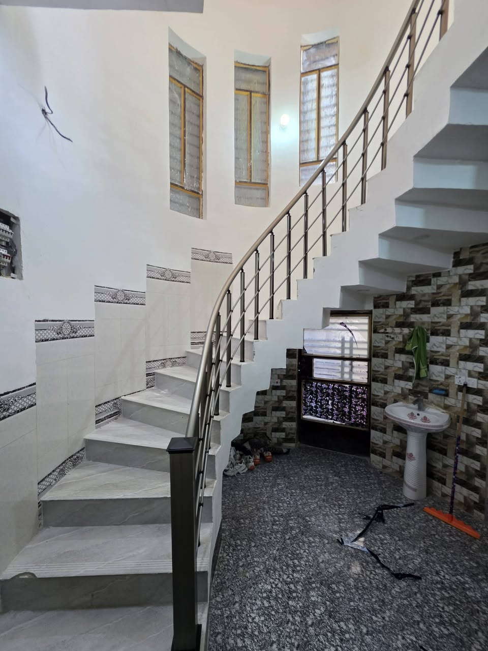 اللهم صلي على محمد وآل محمد 🌺
اخر اعمالي في الحصوة الحولي محجر درج تركي شركه اولسان ارتفاع متر 4خطوط 

مده الانجاز نص نهار 

يتوفر واتساب ***********
