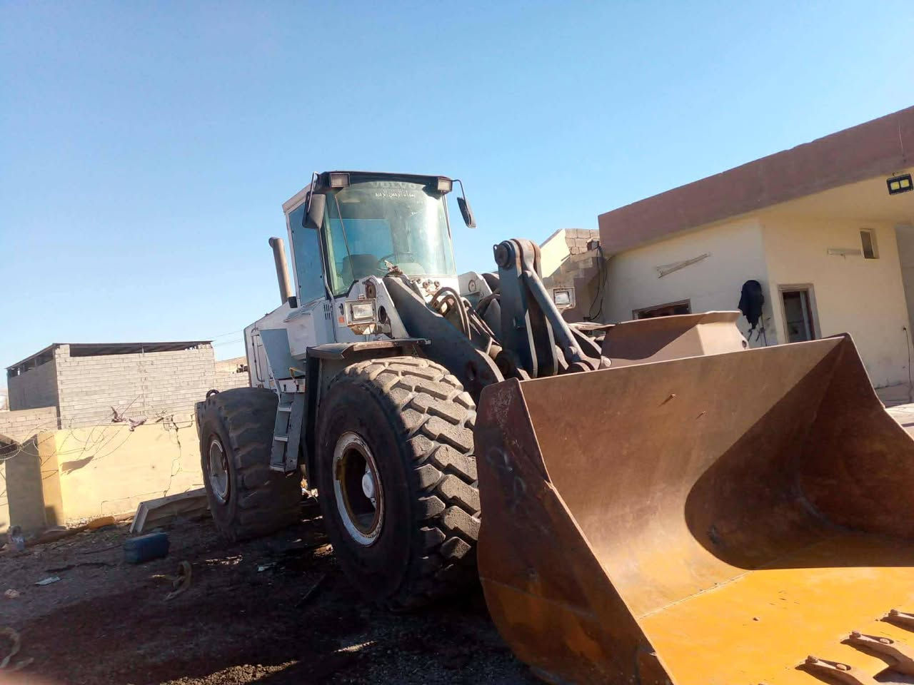 شفل فالفو حجم 150 موديل 94
جاهز ع شغل
محرك كير أكسلات كلو بالشرط
تايرات جدد
السعر 225
مكان صلاح الدين الحجاج
للاستفسار ***********
