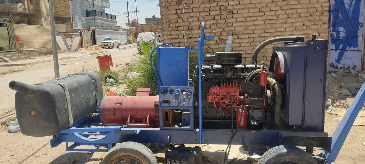السلام عليكم ورحمة الله وبركاته..
للبيع مولدة ديزل ماركة كاواساكي (Kawasaki) حجم 75 كي في (KVA)، المواصفات والاصالة تتكلم عن نفسها:
​المحرك: كاواساكي ياباني أصلي، معروف بالقوة الكبيرة والاقتصادية العالية باستهلاك الكاز، ويتحمل جونا الحار بكفاءة عالية (T3).
​الجنريتر (رأس التوليد): ألماني أصلي دبل بلك، يعني استقرار كامل بالفولتية وتيار صافي ومستقر 100% بدون أي تذبذب، يحمي الأجهزة الحساسة والسبالت.
​الحالة: نظيفة جداً وبحالة ممتازة (جاهزة للتشغيل مباشرة).
​المنظومة: تشغيل سلف، مجهزة بلوحة تحكم وقراءات دقيقة للمنظومة (الضغط، الحرارة، والفولتية).
​المولدة صُنعت للشغل الثقيل واللواد العالي ومكفولة من كل النواحي
📞 للاستفسار والتواصل: ***********
