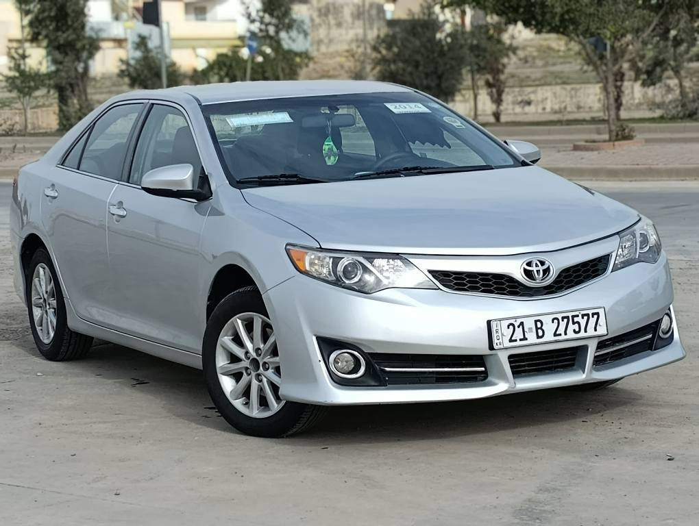 كامري 2014 خليجي ماشيه 166 الف كيلو
 رقم سليمانية سنوية ولوحات وهزة جديد السيارة بأسمي شرط التحويل والوكالة
 
🛑 مواصفات GL عادية
- تبريد قطعتين 
- شاشة وكامرة وحساس خلفي 
-لايتات عدسات منضومة زينون اصلي 

🛑 صبغ حزام للجماليه اثر شخوط وجراد اني صبغته وعندي صورها قبل الصبغ 

🛑 السيارة جاهزة على اخر حباية على أيدي معمرها من الدعامية للدعامية ربع متصرف عليها كير ومحرك بالشرط محرك لاصرف لاصوت لادخان قطرة دهن متنقص 
صدر امامي وخلفي وتايرات باتري كهربائيات كله بالشرط والسيارة بالواقع احلى من الصور بهواي 

🛑 مكان السيارة كركوك 
🛑 السعر 118 وبي مجال بسيط
***********
*********** كركوك, العراق
