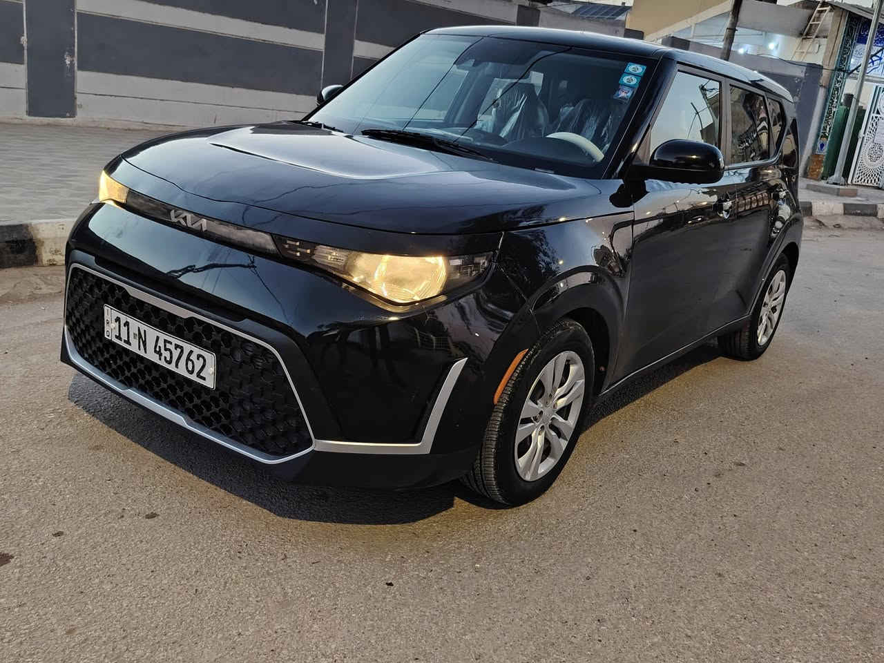 سلام عليكم ورحمة من رخصة الادمن للاتصال ***********
السعر 145 بي مجال

كيا صول موديل 2023 رقم بغداد تحويل ثاني يوم
وارد أمريكي ضرر جاملغ وبنيد و قطعتين كلير من امريكا
مكينه2000 دوش كير ايتي بلادي مواصفات نص فول كامره دواره شاشه حساسات خلفيه مكاني بابل المسيب قرب كراج الموحد تحياتي للجميع 🌹 🌹 🌹 🌹 🌹 🌹
