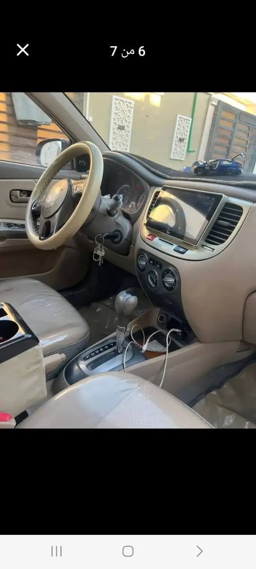 كيه ريو مديل 11بيه حالوب قليل بالقماره والباقي شوف العي مكيه كير تبريد حداه كامله مال بيت السيارة  تجي وتشوف بعينك دواخل جدد كاميرا  دواره شاشه مدوشمه ارضيه وكشنات المكان قبله حي الشهداء قرب افران النرجس السعر 78 بيه مجال ***********
