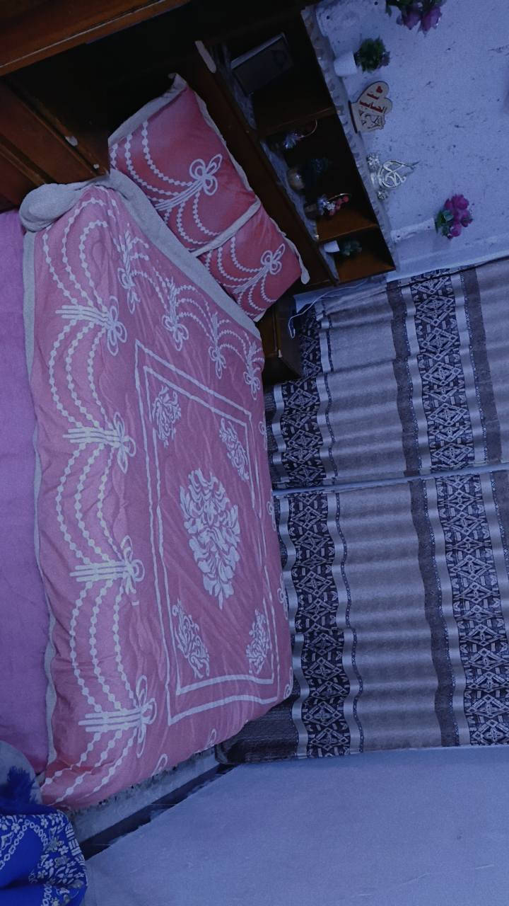 سلام عليكم اللبيع غرفه اخشاب صاج السعر 375 /لعنوان تكريت 
رقم لهاتف /‏‪***********‬‏
