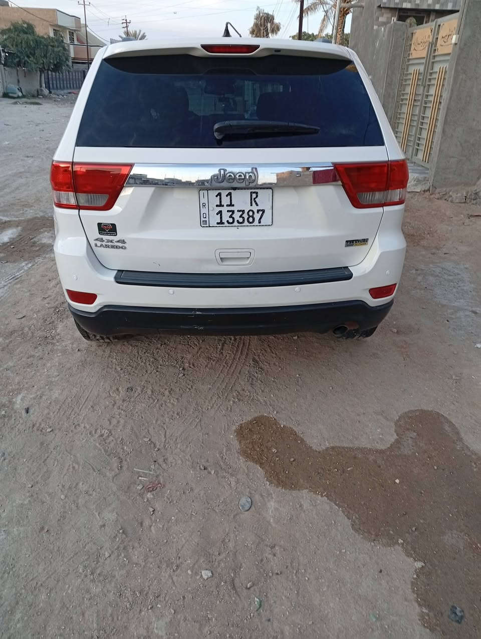 السلام عليكم جيب لاريدو موديل 12 كلين بدون ظرر سته سلندر تحكم حساس فور ويل كشنات جلد كهربائي كامره بصمه تشغيل بصمه أبواب *********** للبيع او مراوس
