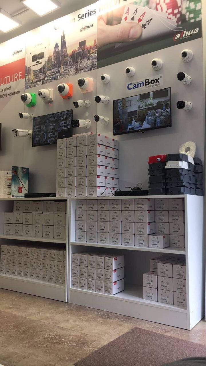 السلام عليكم اهلنا الاعزاء في منطقة السيدية
نعلن لكم عن استعداد مكتب المصطفى لنصب وصيانة الكامرات والستلايات  داخل منطقة السيدية وكيل لشركة الرابعة وهايك فجن للكامرات 
اتصال 
***********
