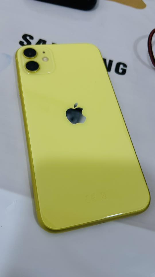 للبيع iPhone 11 📱✨

🔹 ذاكرة: 64GB
🔹 نسبة البطارية: 74%
🔹 إصدار النظام: iOS 15.3
🔹 الإصدار قديم ومناسب للمهتمين بالجيلبريك و TrollStore 🔥
🔹 الجهاز نظيف جداً والاستعمال خفيف
🔹 بلادي وما داخل تصليح نهائياً
🔹 على الضمان ✅

💰 السعر: 250 ألف دينار عراقي

الجهاز شغال ممتاز وما بي أي مشاكل، والبيع للجادين فقط 🌹
للاستفسار مراسلة خاص

::


**إذا كنت صاحب هذا الإعلان وتريد حذفه لأي سبب، رجاءا أرسل رسالة إلى الدعم الفني**