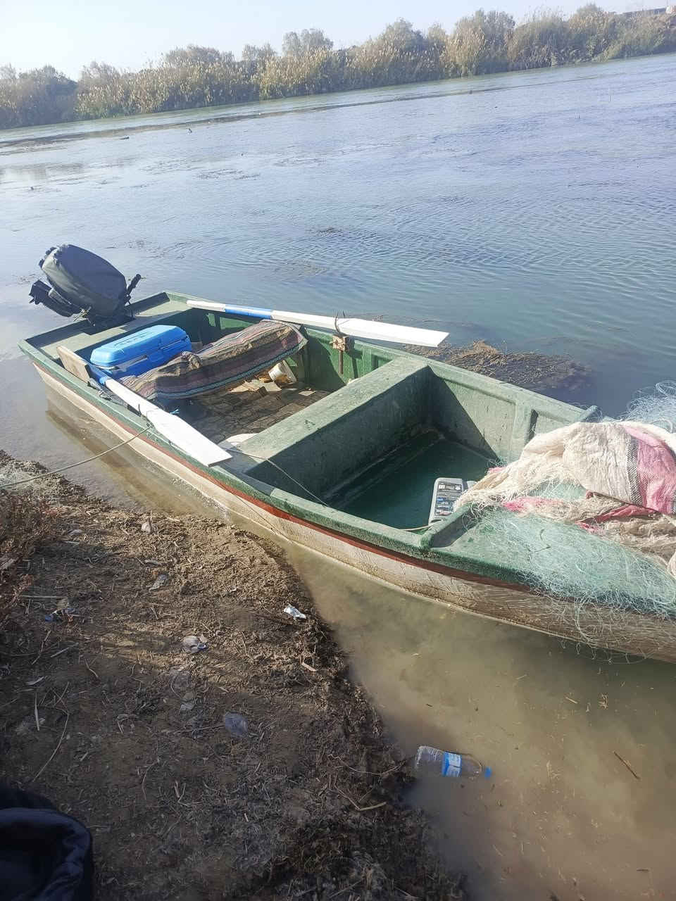 بلم فايبر للبيع شغل اهل البصره رقم .***********
