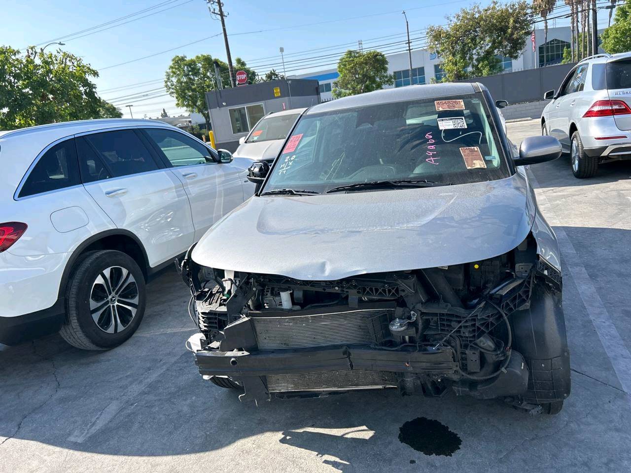 صول 23 امريكيه مرقم بغداد بسمي حادث ربع البني ونص جاملق السر ١٥٥ ورقه وبيه مجال للشراي مكان السياره بغداد ***********رقمي خابر. ودلل