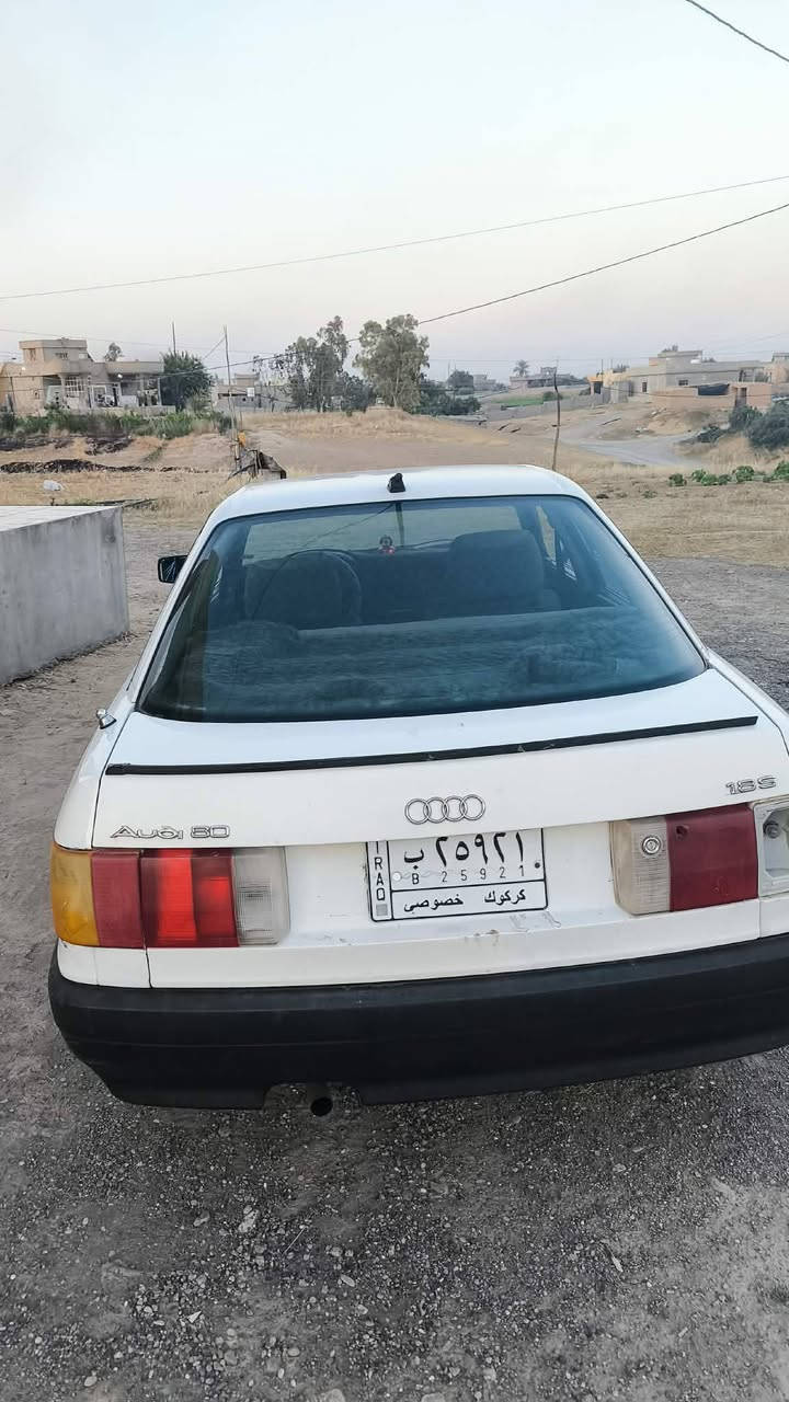 السلام عليكم مكلف بل نشر  اودي للبيع كير محرك صدر تايرات شرط كلهن جدد موديل ٨٩ رقم كركوك سنويه لل٢٨ شرط التحويل والوكالة كلشي شغالي بيهه من الدعاميه للدعاميه السعر  ٣٠ وبيهه مجال ***********
