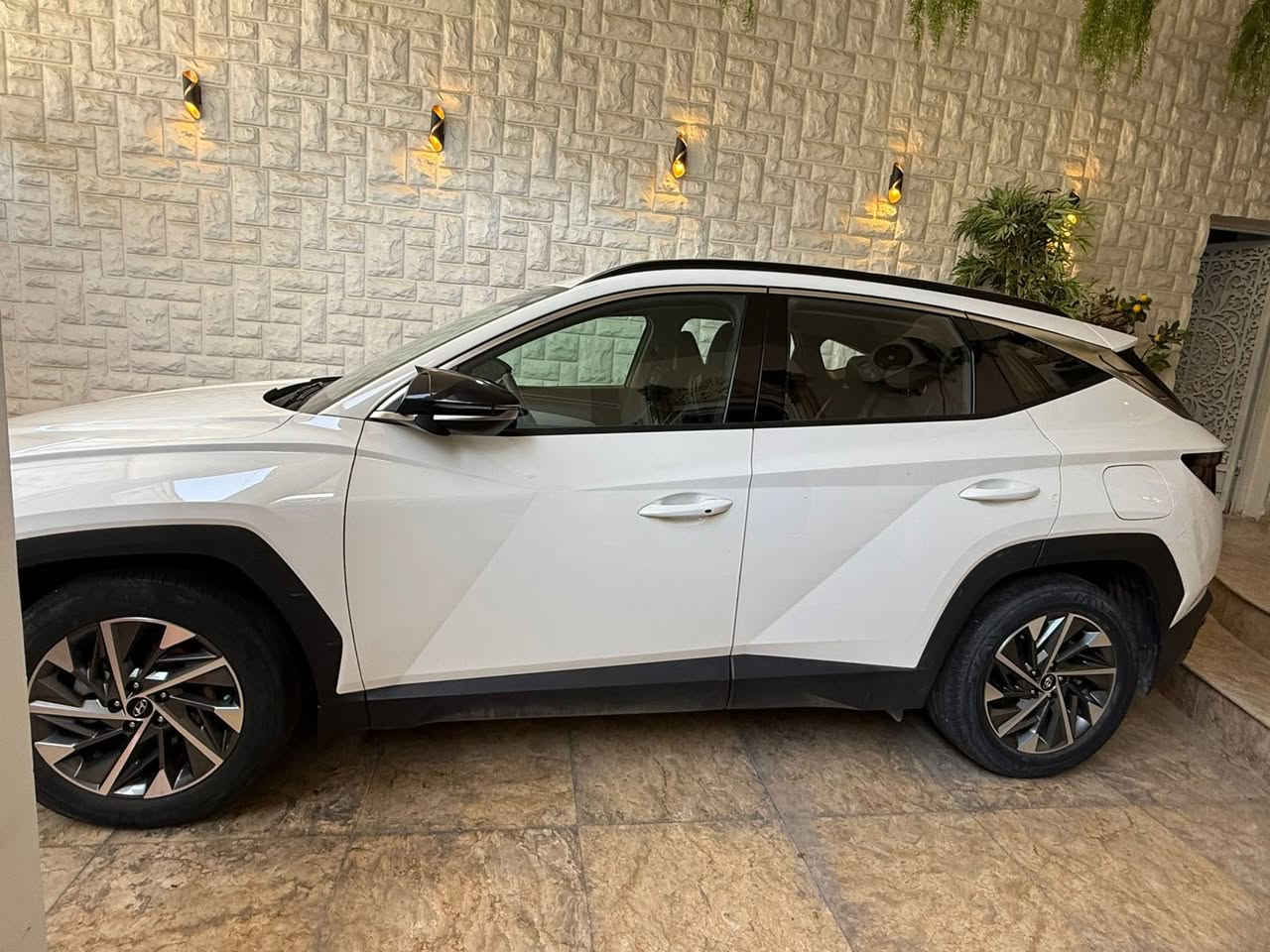 سلام عليكم توسان موديل 2023 خليجيه كفاله عامه مغلفه نانو  حمايه بلكامل مكانها بصره  225 وبيها مجال 
***********
