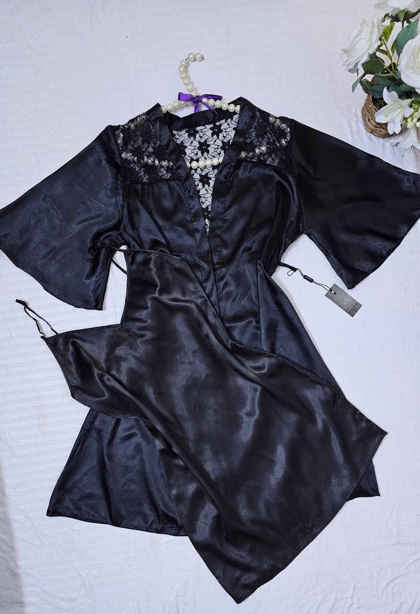 مساء الخير بنات ممكن متابعت الحساب اوفر ملابس نوم تركات ستن


**إذا كنت صاحب هذا الإعلان وتريد حذفه لأي سبب، رجاءا أرسل رسالة إلى الدعم الفني**