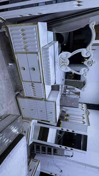 غرفه نوم رئاسي صبغ حراري خشب ثقيل 9قطع السعر مع الشد والنقل مليون 275 الف  *********** / / ***********
.
#اثاث #غرف #نوم
