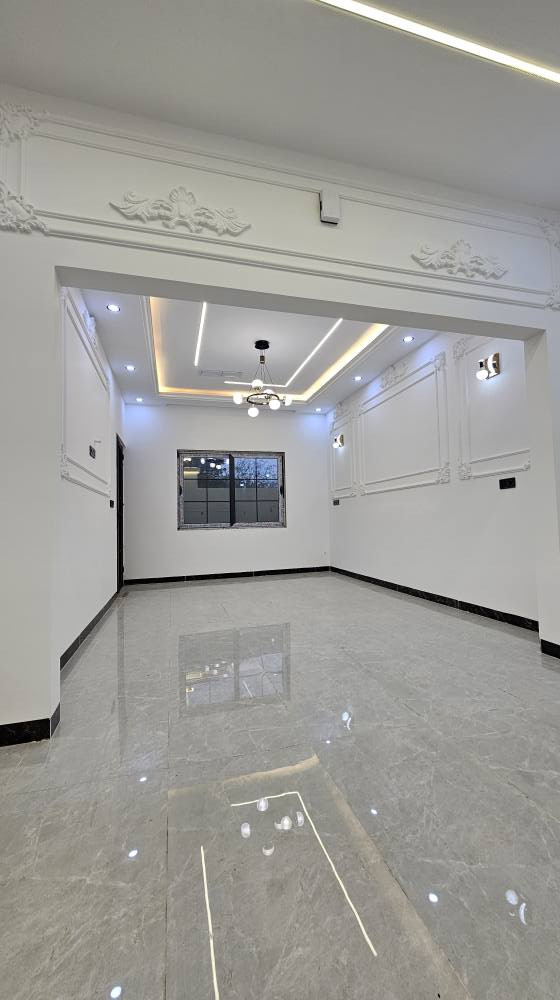 #أعلان متوفر لدينا  💥💯
#دار #للبيع VIP بناء حديث طابقين واجهة ملكي صمم باحدث المواصفات الهندسيه 
موقع مميز 💥 نظام طاقه شمسيه 
نظام دكت سقوف مغربية 

#محتويات  غرف نوم 3 وهول 2 واستقبال ومطبخ حار وبارد وصحيات3وكراج سيارة  
#نوع_الملك :-  طابو ملك صرف
#المساحة :-  125متر
            شارع عريض 20متر
#الموقع :- كركوك  حي عدن مقابل سمايلاند 
#السعر :للأستفسار الأتصال على الارقام التالية :-
      ***********
📞 ***********
أو مراسلتنا عبر {  ــــ وتساب ــــ } 
أو مراجعة #مكتب # كركوك للعقارات والمقاولات الكائن في حي العسكري  قرب جامع المعراج 
{  #نتشرف #بزيارتكم } كركوك, العراق
