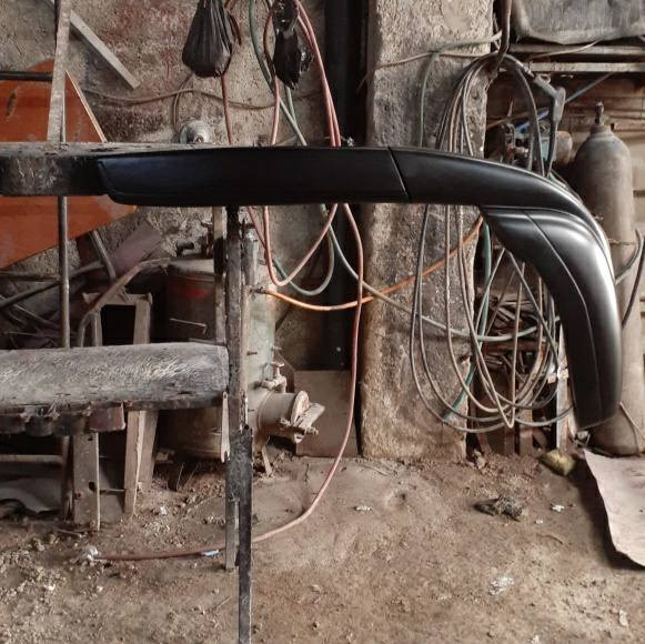 مرايا ترفيكو موديل 2001 صناعة محلية 
​بـ ورشة ابو احمد لبيع المرايا البولمن الجديدة وتصليحه ، عم نقدملك مرايا مشغولة بقوالب خاصة، بتجمع بين المتانة والشكل.

​صناعة محلية: شغل مكلّف ومتين، مصبوبة لتتحمل السفر.

​مكفولة من الاهتزاز: أهم شي عنا ثبات المرايا ع الطريق.

​نظافة وكالة: جودة عالية وقالب ميزان مية مية.

​📍 العنوان: حلب - الراموسة - شارع الحرية.
📞 للتواصل والاستفسار  [00963944556341]
🚚 متوفر شحن ضمن سوريا وخارج سوريا


**إذا كنت صاحب هذا الإعلان وتريد حذفه لأي سبب، رجاءا أرسل رسالة إلى الدعم الفني**