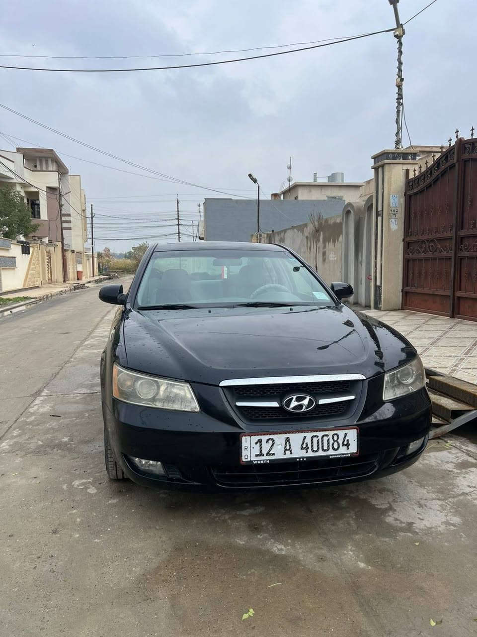 السلام عليكم سوناتا للبيع وارد أمريكي نظافه خير من الله رقم دولي موديل 2007 السعر 95 وبيها مجال للطيبين موصل ناحية زمار رقم مبايل ***********
