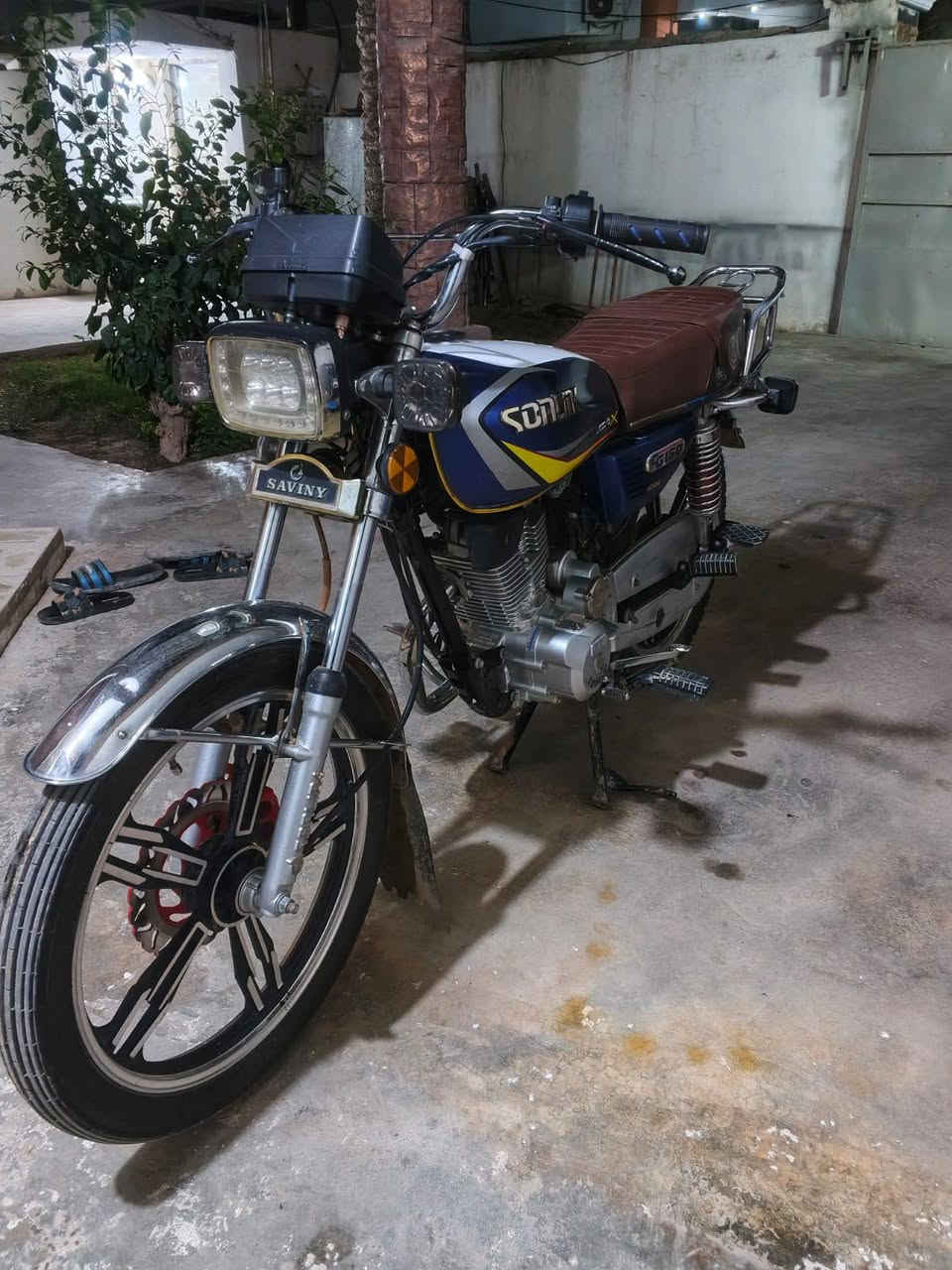 السلام عليكم دراجة ايراني موديل 2023بلادي محرك 150 الدراجة نضيفة خير وبركة برغي واحد مو عايزة السعر 650 وبيها مجال للشراي مكان صلاح الدين قضاء سامراء للاتصال *********** تصل وبيك خير وتدلل
