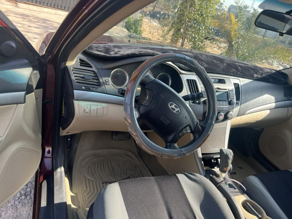 سوناتا ٢٠٠٩ كفالة عامة ماشية ٥٤ الف حقيقي رقم ديالى السعر ١٤٥  رقم الهاتف ***********
