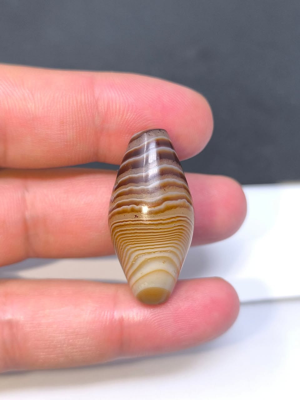 جزعة قديمة قطعة راقيه جدا مشگولة
ترهم سوار وترهم قلادة سعرها خاص...


**إذا كنت صاحب هذا الإعلان وتريد حذفه لأي سبب، رجاءا أرسل رسالة إلى الدعم الفني**