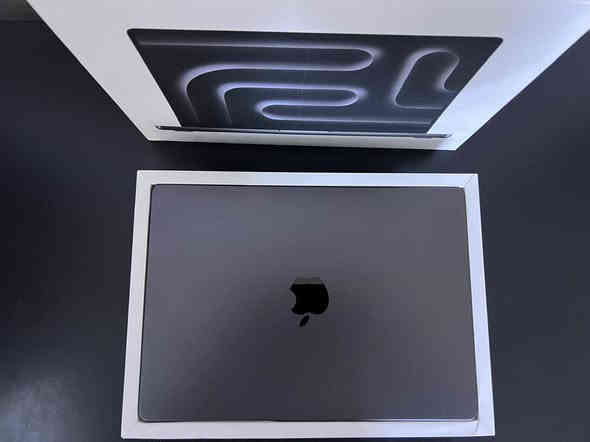MacBook Pro 2023
M3 Pro 14”

Ram 18 | SSD 1 TB
Battery 100 | Cycle 50 

Price : 2.250.000

للتواصل مع المبيعات  
***********

لا تنسوا الانضمام لقناتنا على التلجرام
كل الماكات والعروض المتوفرة يتم نشرها في القناة 

https://t.me/macmastersiQ

بالإضافة إلى توفر جميع الماكات للبيع بالتقسيط من مصرف الرافدين لحاملي بطاقة الماستر كارد للموظفين والمتقاعدين.
