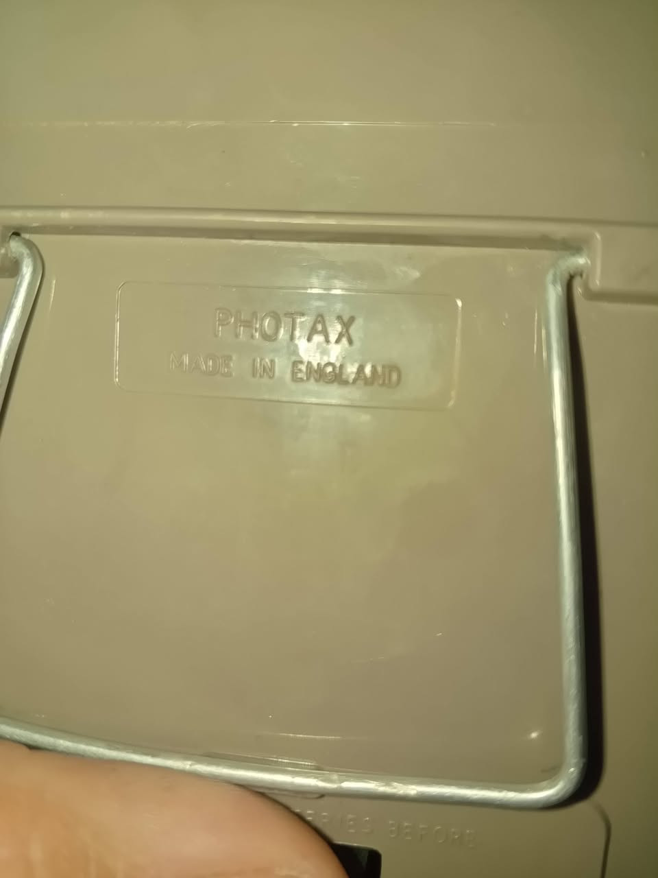 السلام عليكم غراض للبيع
تلفزيون شغال يعرض صوره اصلي 
سيتات تايوان بوصله محرار للبيع 
بوصلات تايوان شرح وختم للبيع 
***********
مكان نهضه
