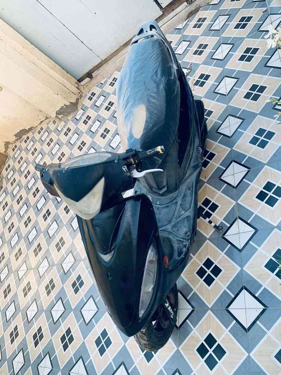 اللبيع G4 جاهزه ما نقصها شي تجفيت جديد. دراجه شلعه خير من الله كهربائيات كلها شغاله 
***********.    مكلف.  مكاني قضاء الرفاعي صوب بني ركاب

