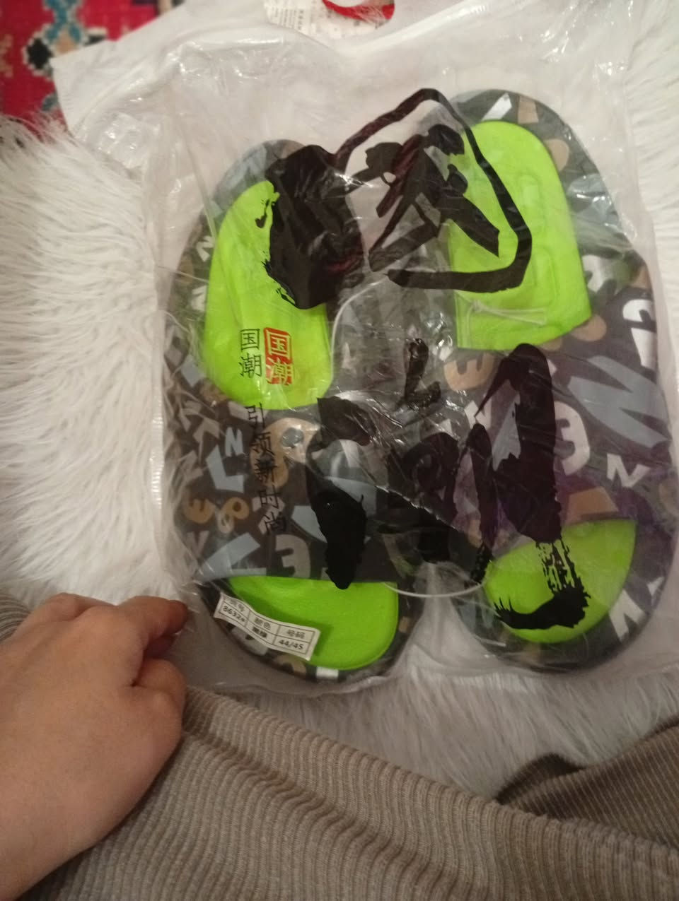 السلام عليكم وصلت سليبرات🤗
جميع الموديلات والقياسات☺️
ولادي شبابي ورجالي 🤗
وبسعر الف ونص فقط😯
يوجد توصيل🚴🚴


**إذا كنت صاحب هذا الإعلان وتريد حذفه لأي سبب، رجاءا أرسل رسالة إلى الدعم الفني**