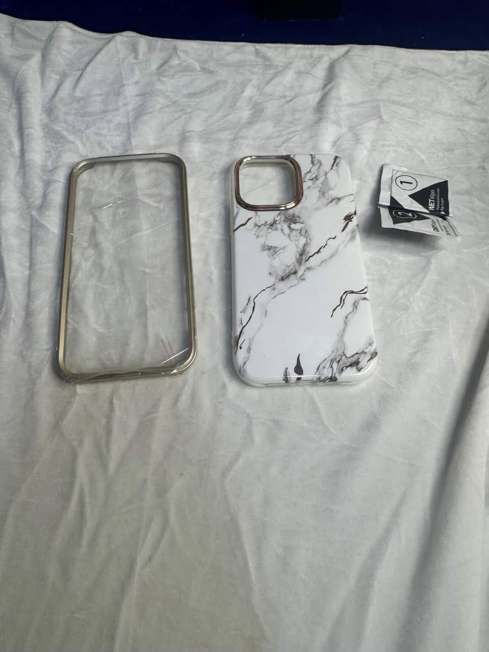 السلام عليكم كفرات جميع اجهزة الايفون من ايفون ٦ لحد الايفون ١٧ برو ماكس اشكال مختلفة علق باسم تلفونك وادزلك الاشكال المتوفرة 
توصيل منطقة الكريعات مجاني
توصيل لكل العراق ٥ الاف فقط 
اشكال حلوة ومتنوعة يعني بس الصور الناشرهن


**إذا كنت صاحب هذا الإعلان وتريد حذفه لأي سبب، رجاءا أرسل رسالة إلى الدعم الفني**