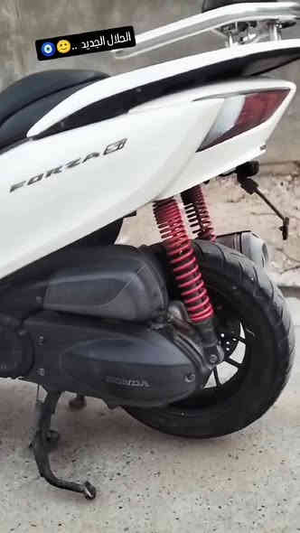 سلام عليكم دراجة فورزه اي 012للبيع فول مواصفات نضافه الدراجة 100/ 100 العنوان بغداد الكماليه حي السلام لمعرفة السعر الاتصال عله هذا الرقم ***********
