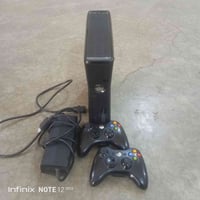 اكس بوكس ٣٦٠ • ٦٥ لعبة • هارد ٢٥٠جيجا