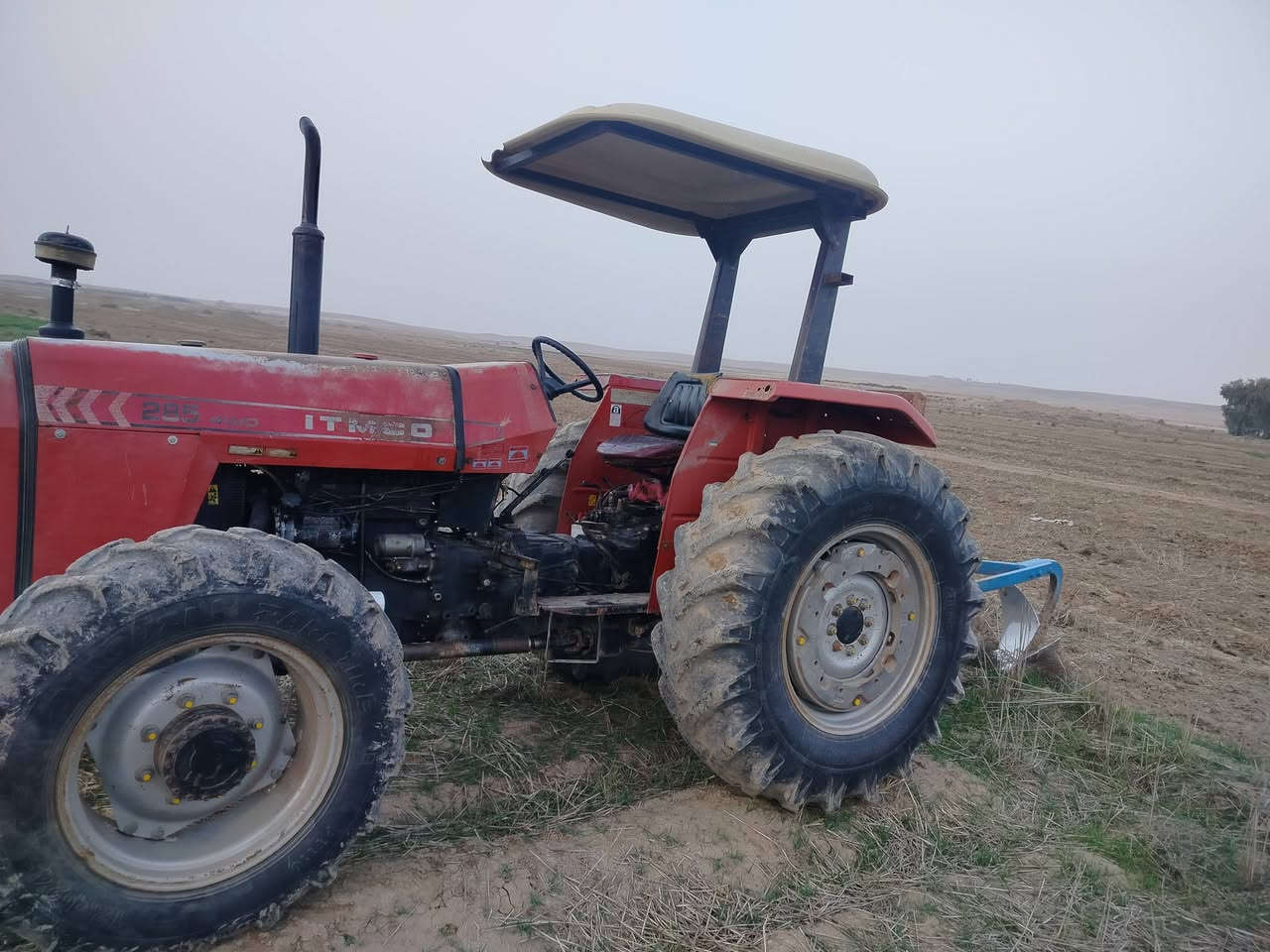 السلام عليكم تركتر فوركسن موديل 14 للبيع السعر 100 للستفسار الاتصال ***********
***********
